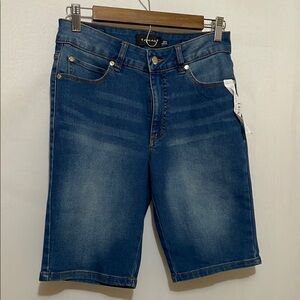 Tahari ERIN Blue Bermuda Denim Shorts Sz 8/29